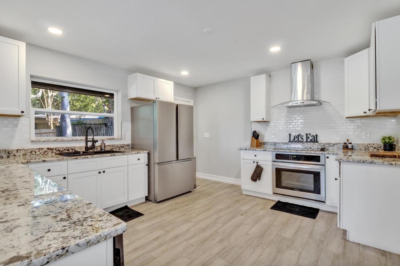 Modern Lake Front Casita Near Winter Park! Орландо Екстериор снимка